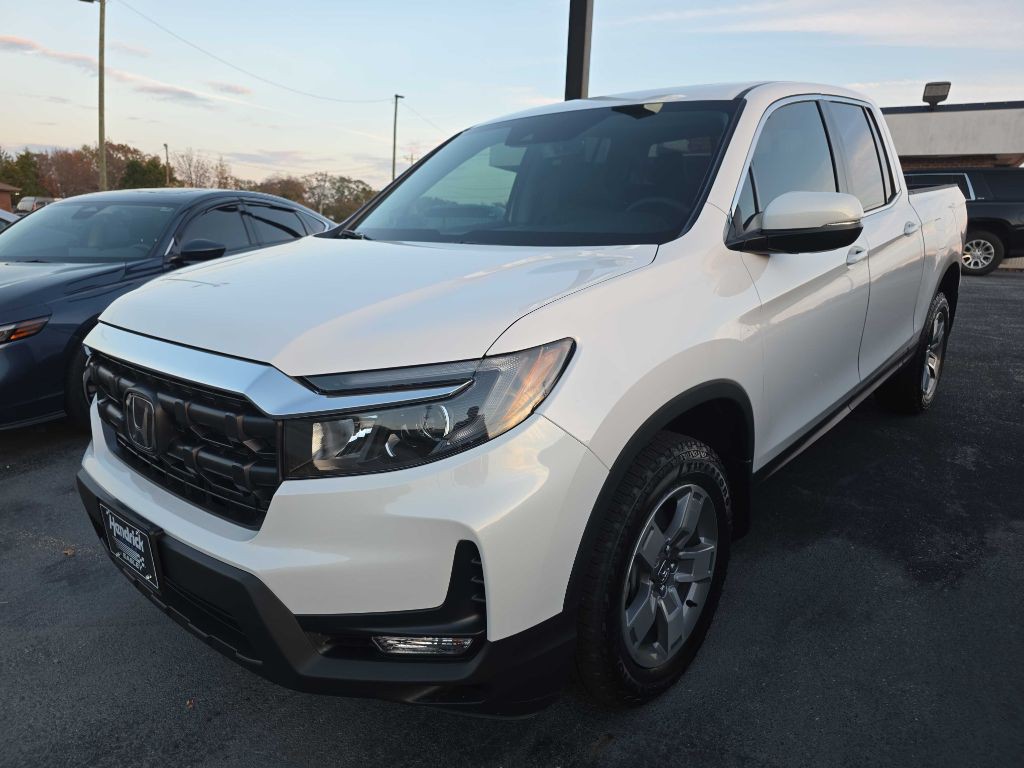 2025 Honda Ridgeline Image 1