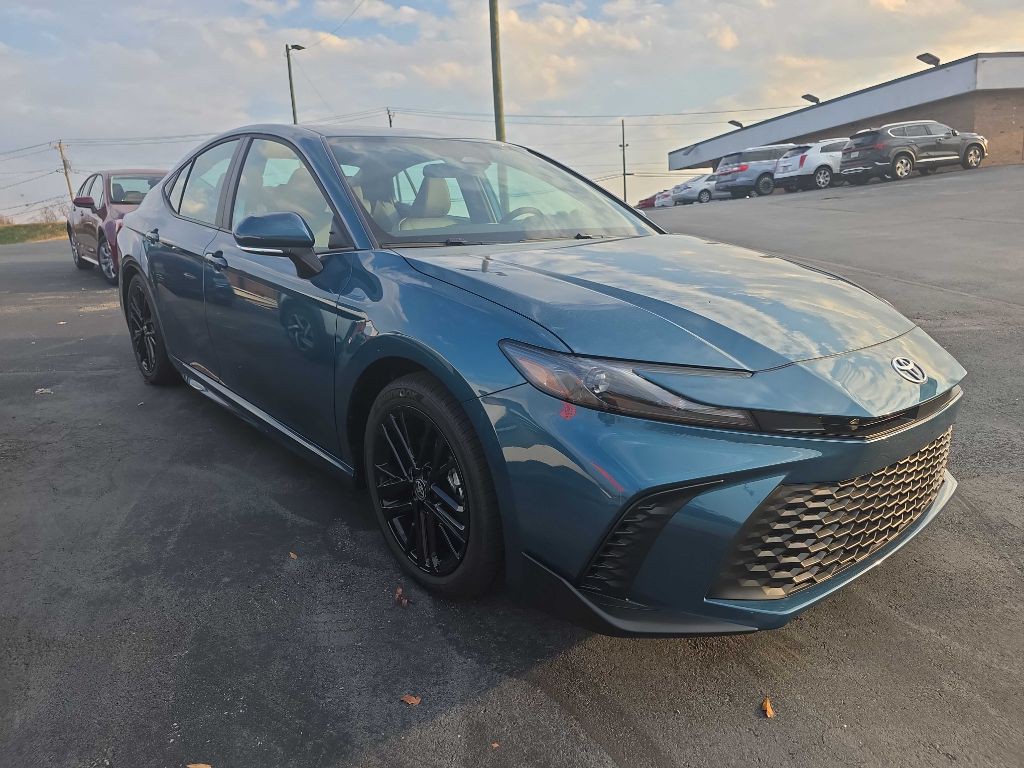 2026 Toyota Camry Image 4