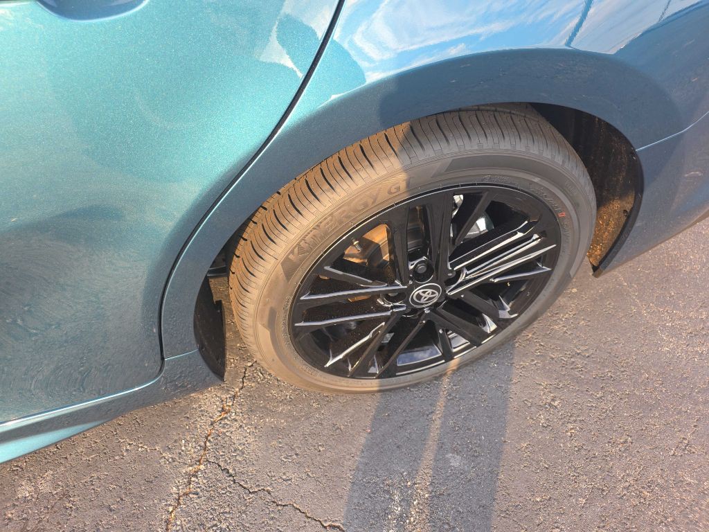 2026 Toyota Camry Image 7