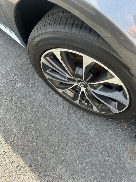 2018 Toyota Avalon Image 11