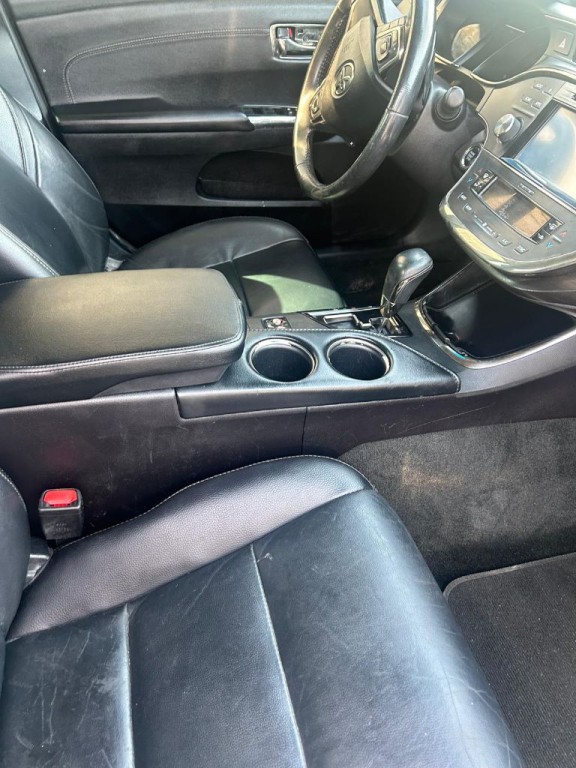 2018 Toyota Avalon Image 15