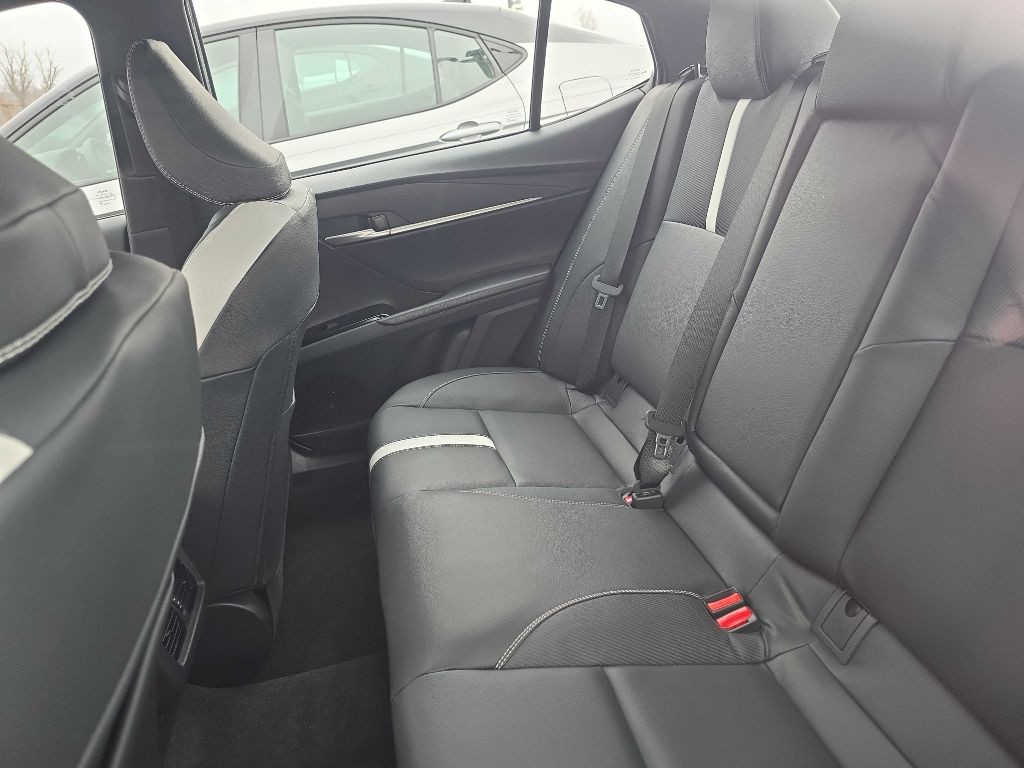 2026 Toyota Camry Image 7