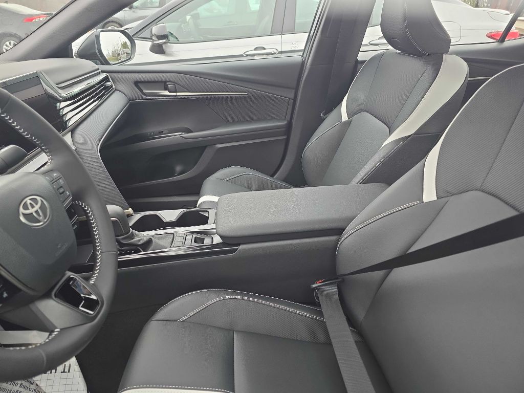 2026 Toyota Camry Image 8