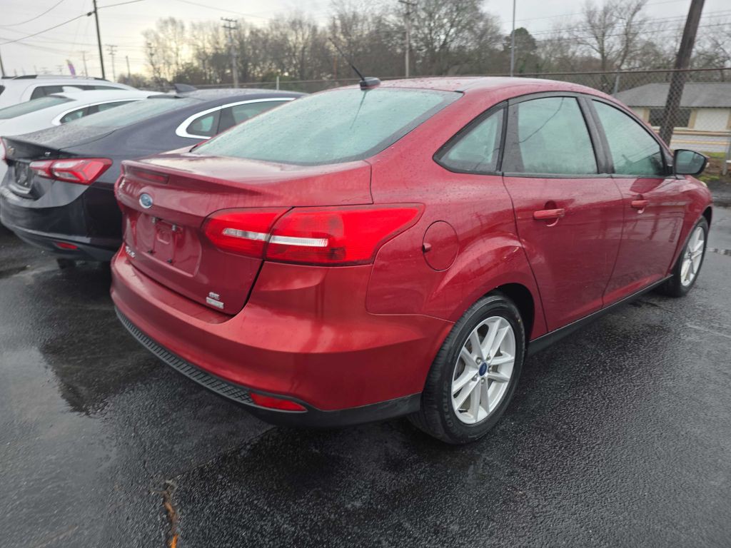 2015 Ford Focus Image 4