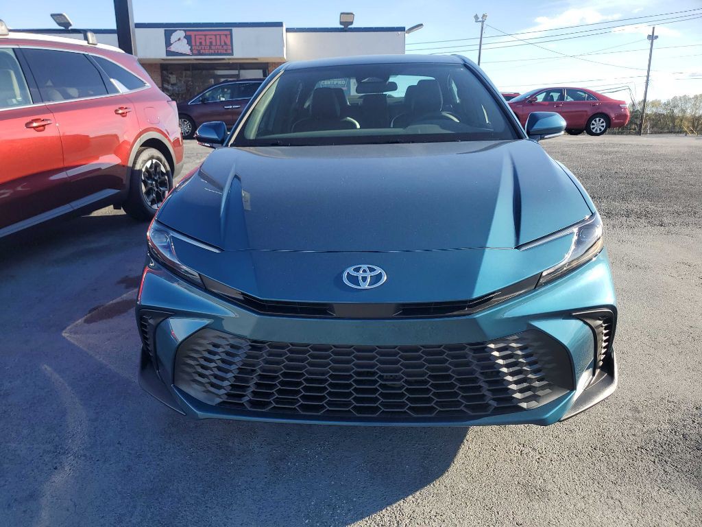 2025 Toyota Camry Image 7