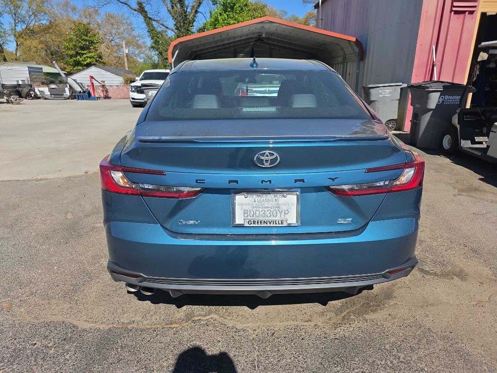 2025 Toyota Camry Image 6