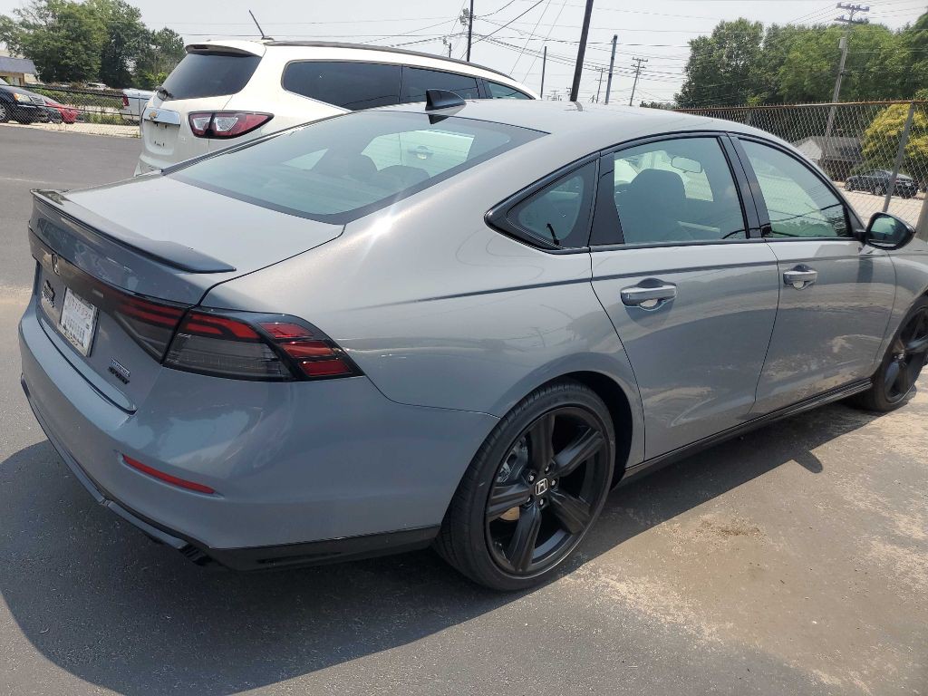 2023 Honda Accord Image 4