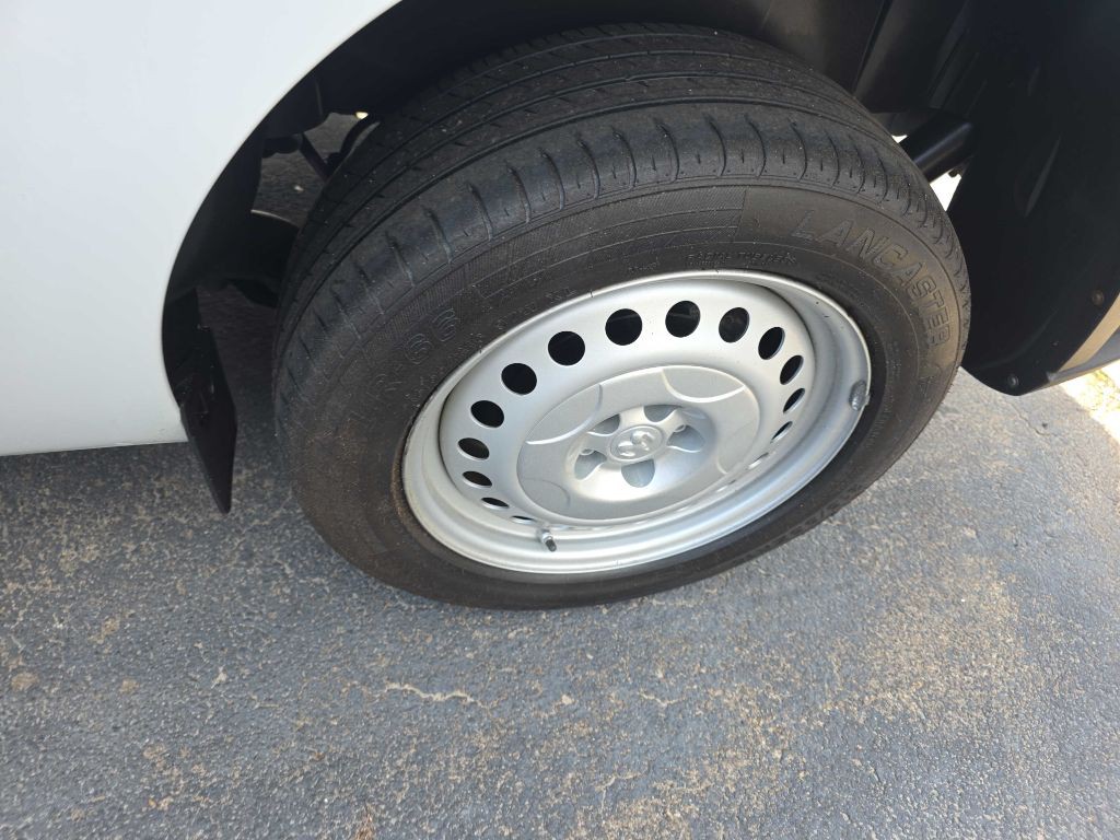 2020 RAM Promaster Image 9