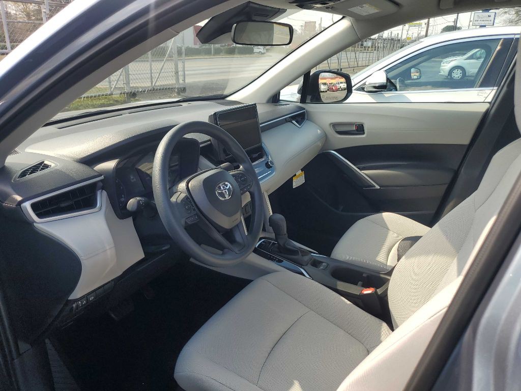 2025 Toyota Corolla Image 7