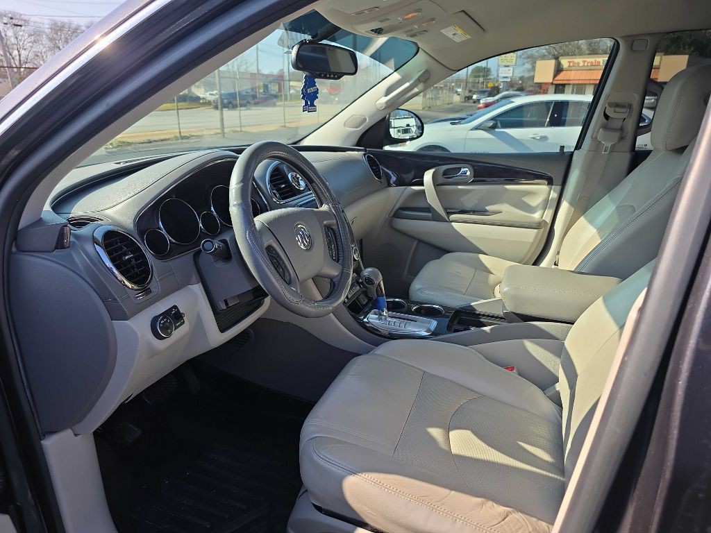 2016 Buick Enclave Image 8