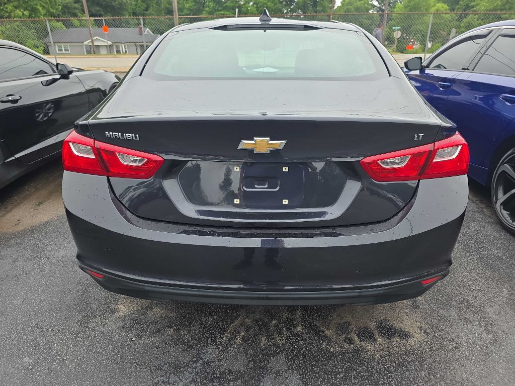 2023 Chevrolet Malibu Image 4