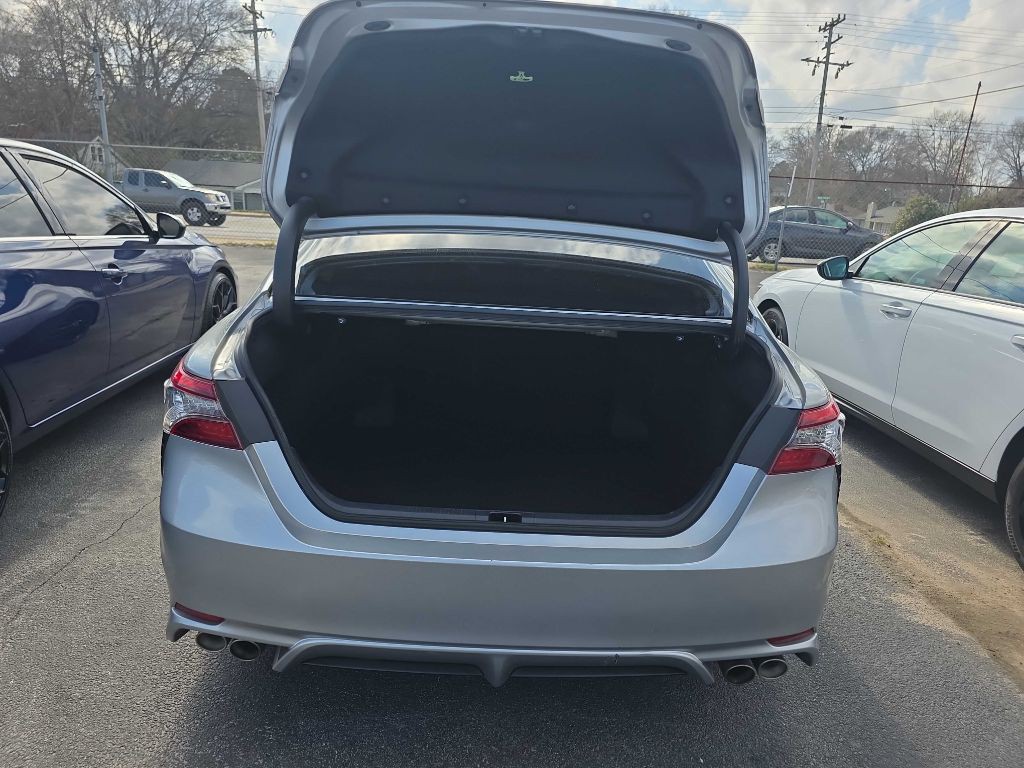 2023 Toyota Camry Image 2