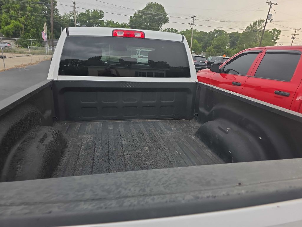 2019 RAM 1500 Image 3