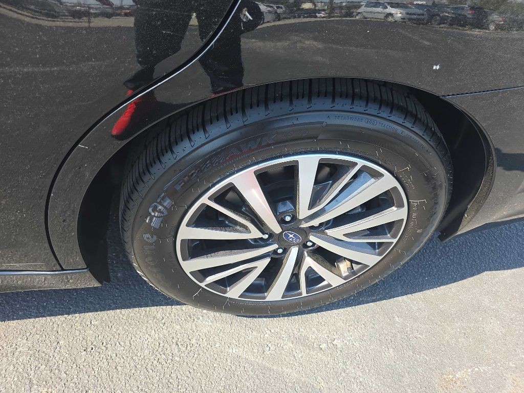 2019 Subaru Legacy Image 10