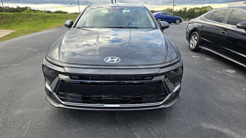 2025 Hyundai Sonata Image 4
