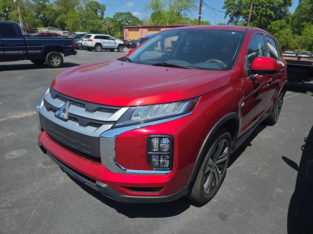2023 Mitsubishi Outlander Image 1