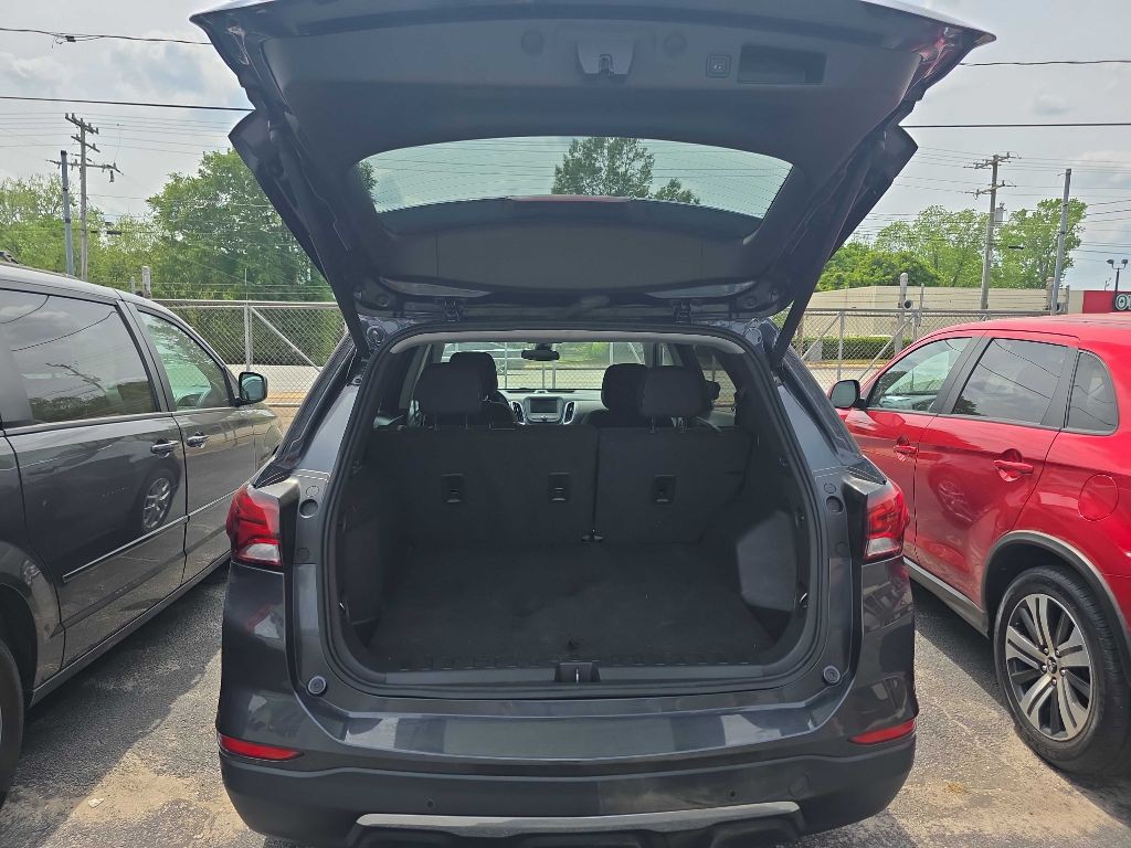 2023 Chevrolet Equinox Image 2