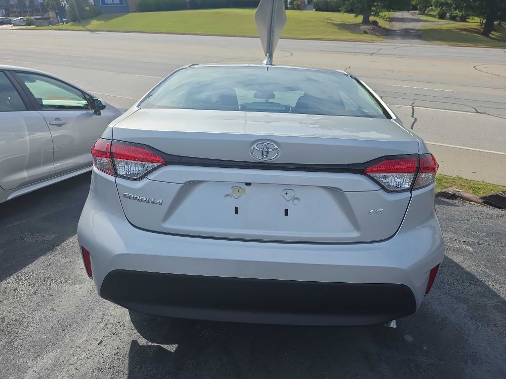 2026 Toyota Corolla Image 2