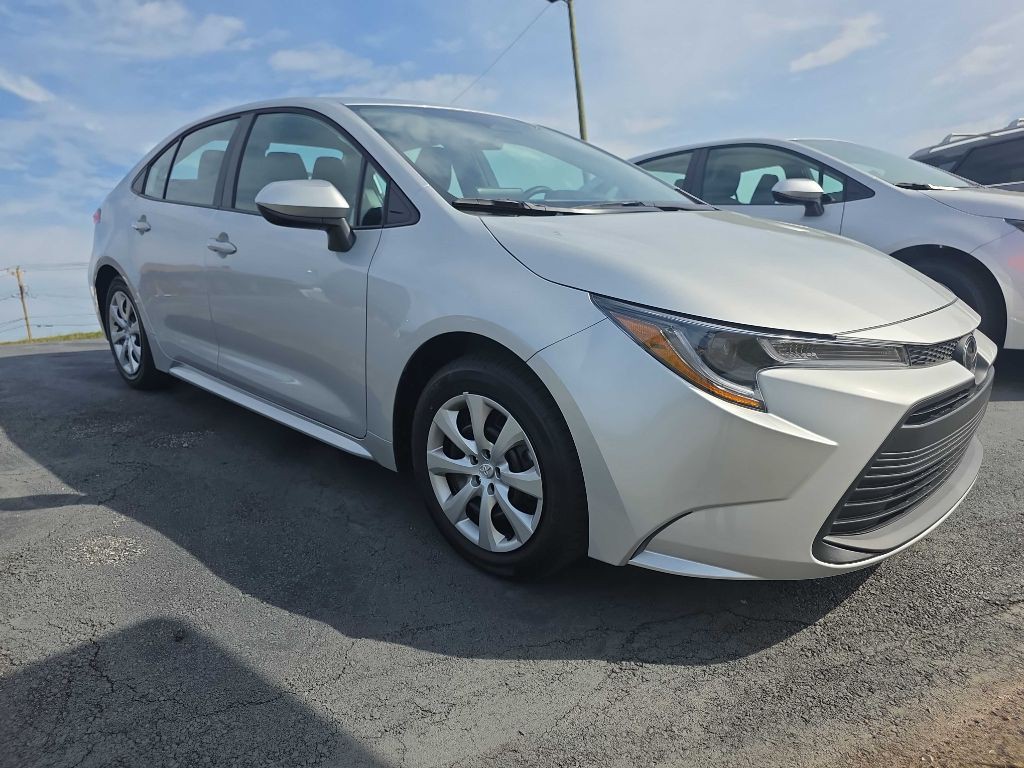 2026 Toyota Corolla Image 3
