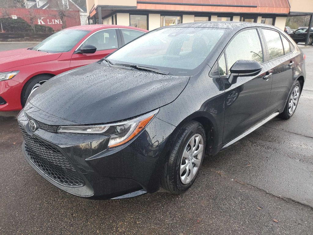 2022 Toyota Corolla Image 1