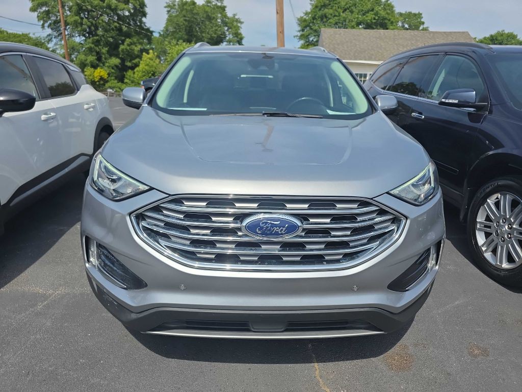 2020 Ford Edge Image 7