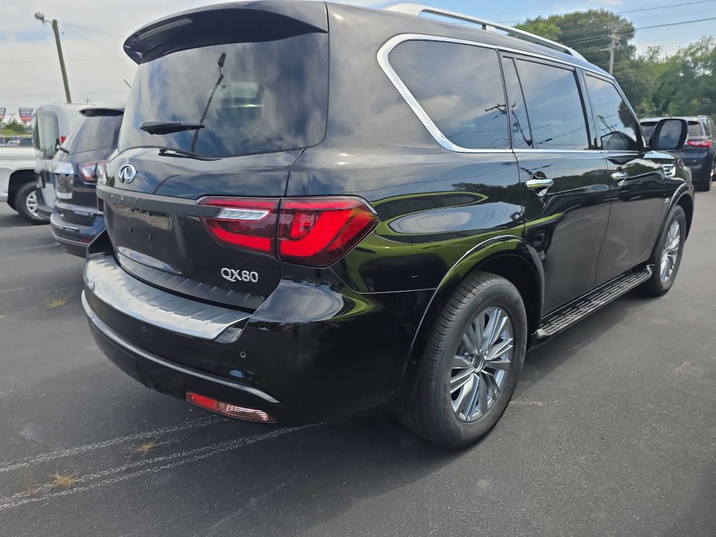 2019 INFINITI QX80 Image 3