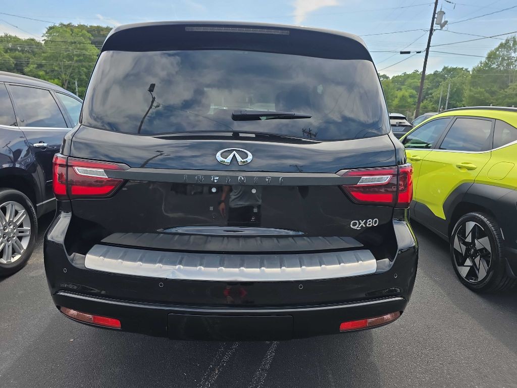 2019 INFINITI QX80 Image 4