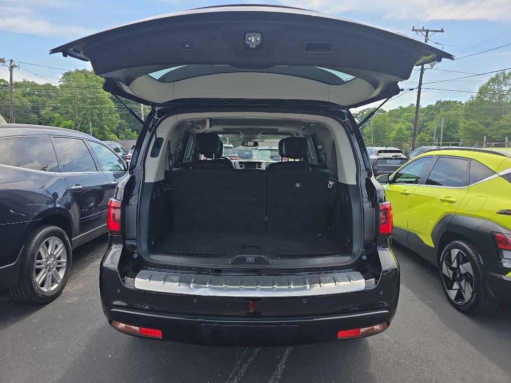 2019 INFINITI QX80 Image 5