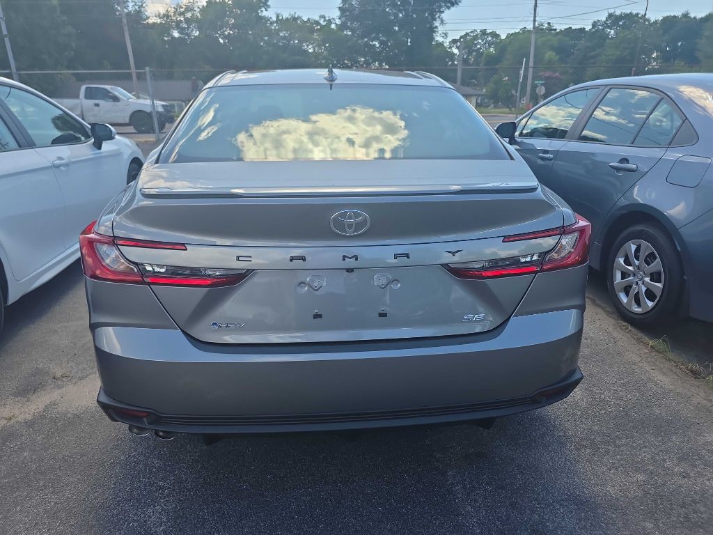 2026 Toyota Camry Image 2