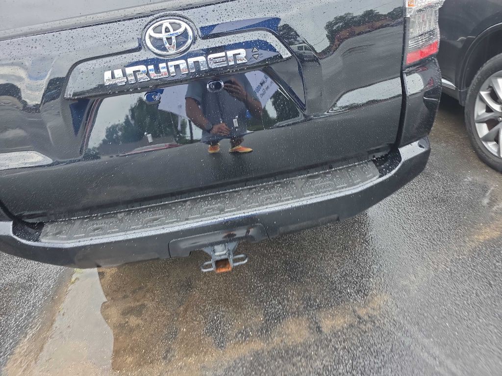 2023 Toyota 4Runner Image 5
