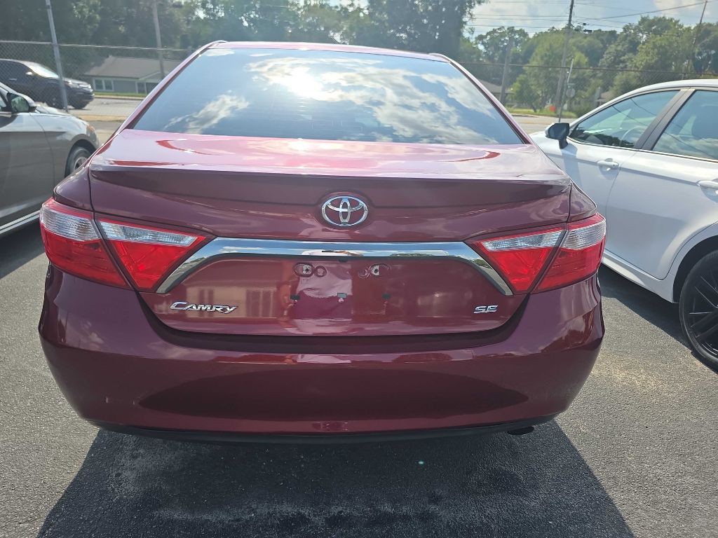 2016 Toyota Camry Image 4