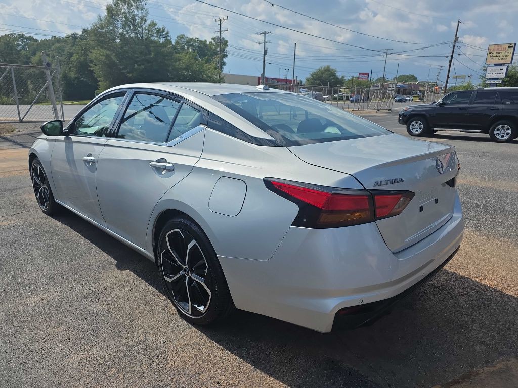 2025 Nissan Altima Image 5