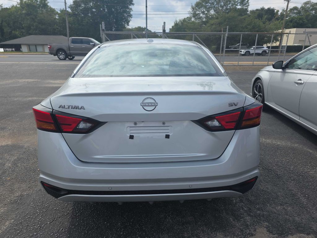 2024 Nissan Altima Image 3