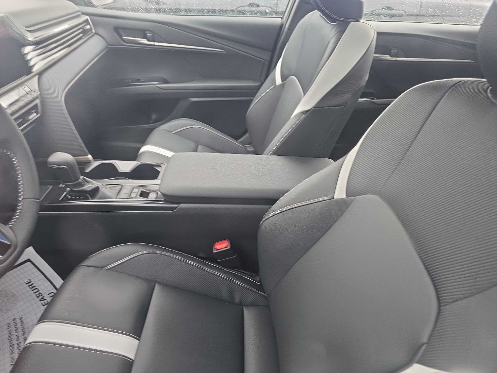 2026 Toyota Camry Image 2