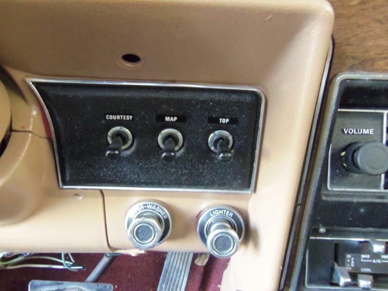 1972 Mercury Cougar Image 14