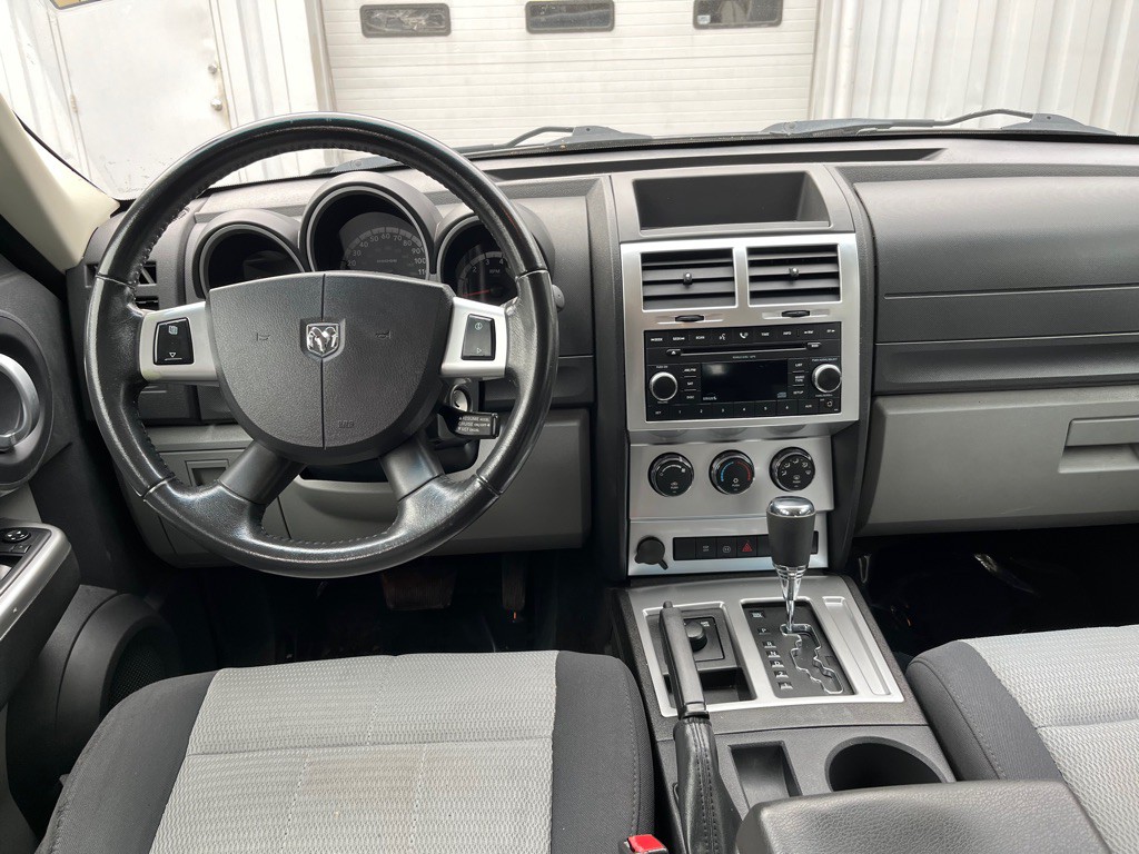 2008 Dodge Nitro Image 9