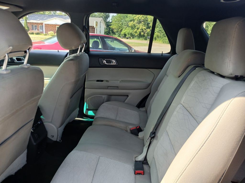 2013 Ford Explorer Image 10