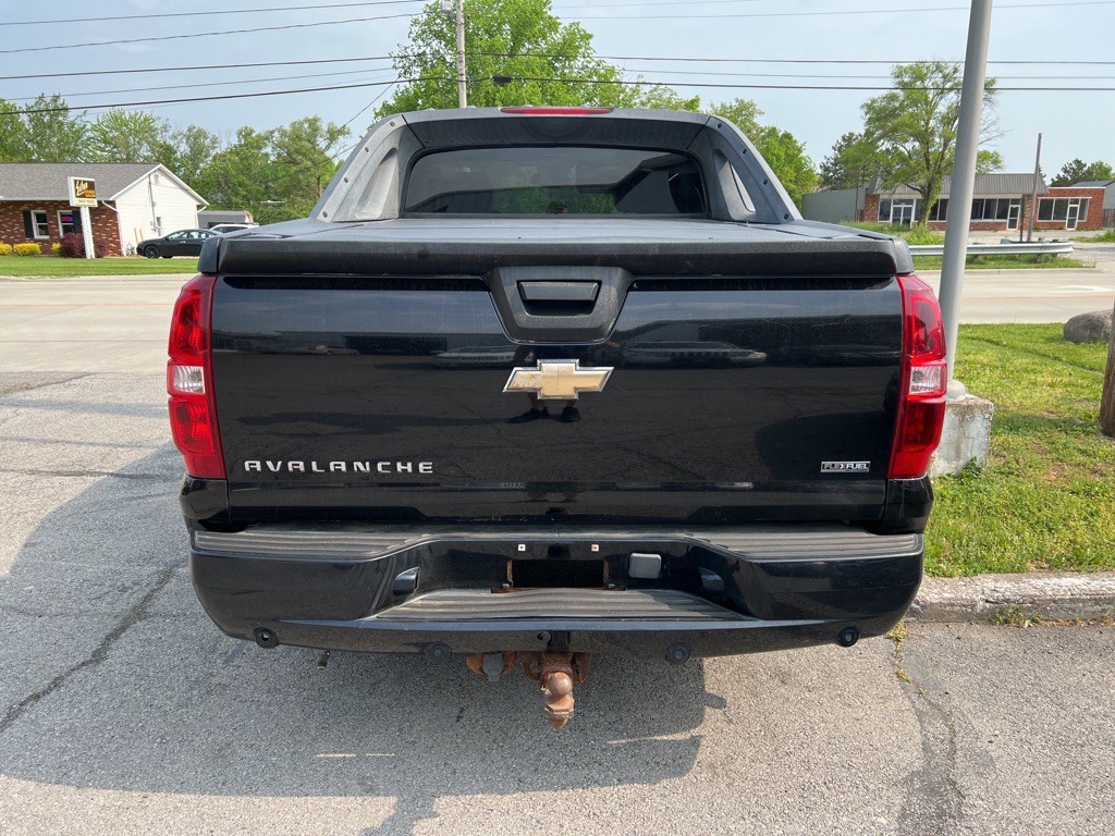2008 Chevrolet Avalanche Image 4
