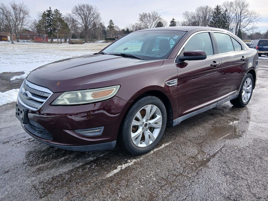 2011 Ford Taurus Image 9