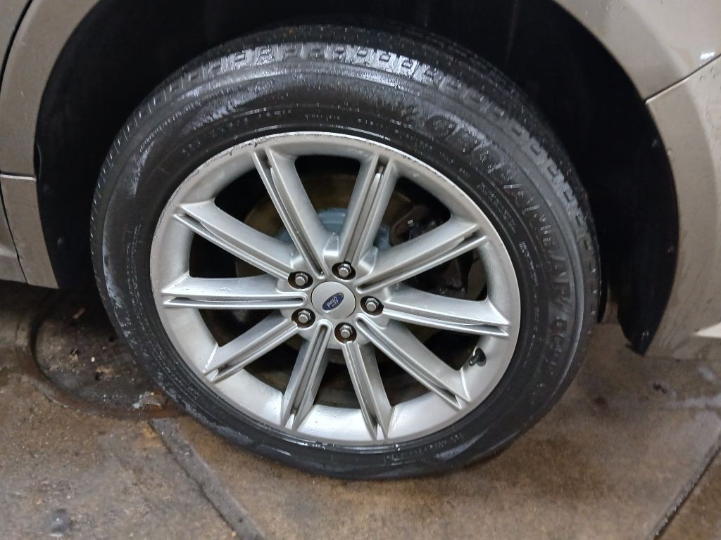 2010 Ford Flex Image 13