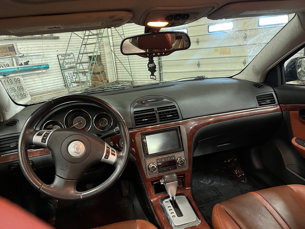 2007 Saturn Aura Image 10