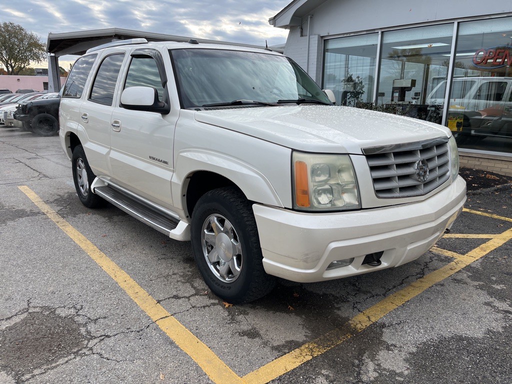 2005 Cadillac Escalade Image 3