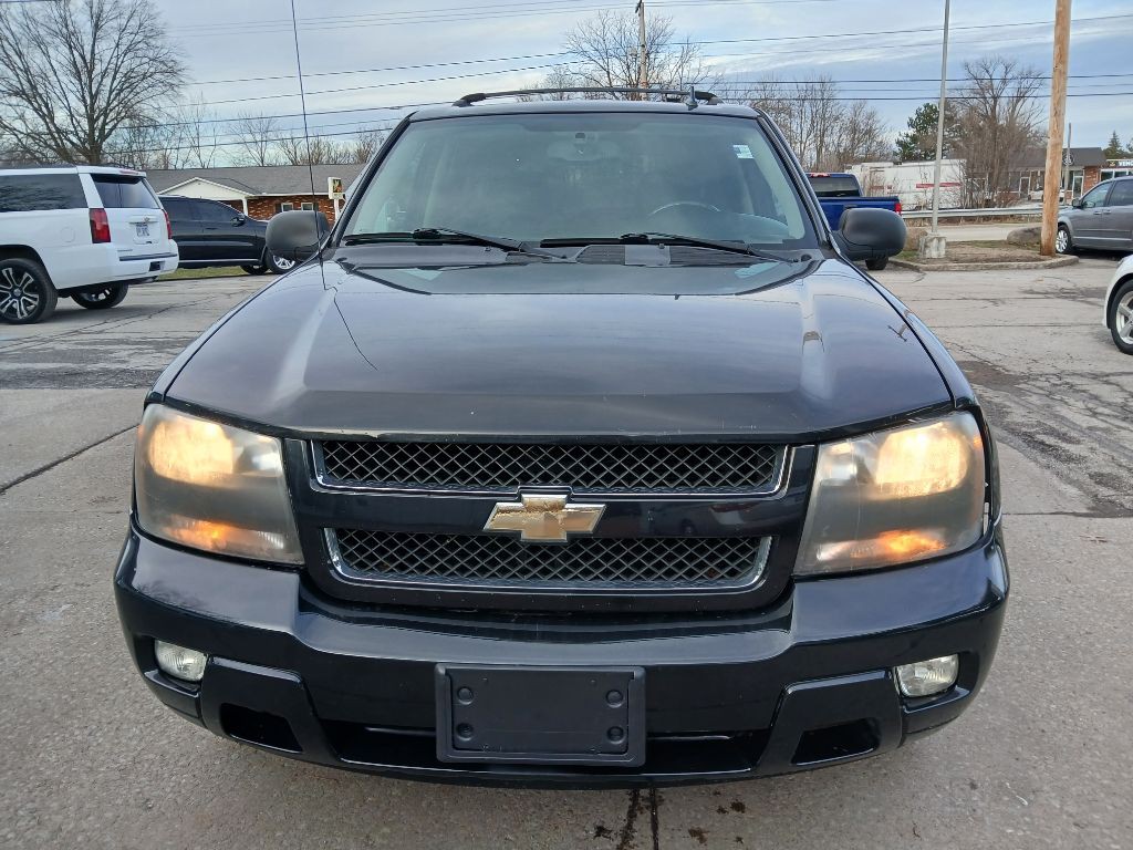 2009 Chevrolet Trailblazer Image 2