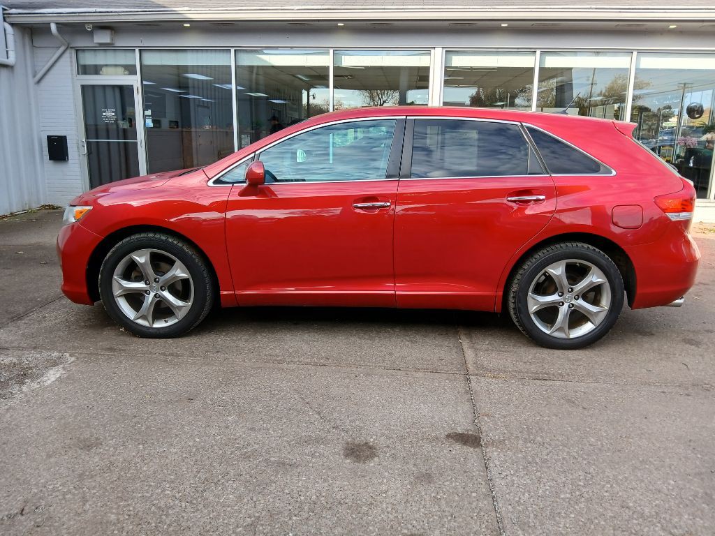 2010 Toyota Venza Image 8