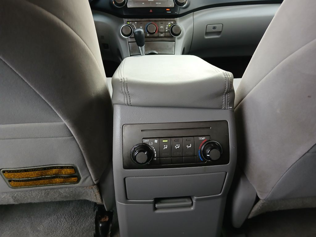 2008 Toyota Highlander Image 16