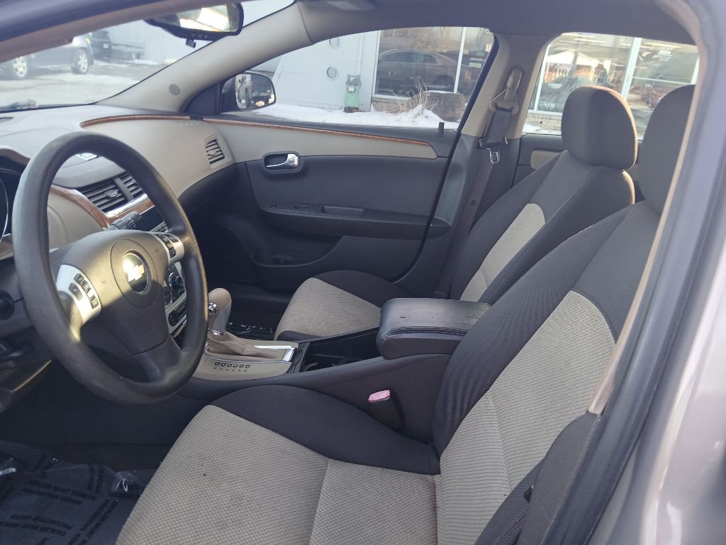 2008 Chevrolet Malibu Image 19