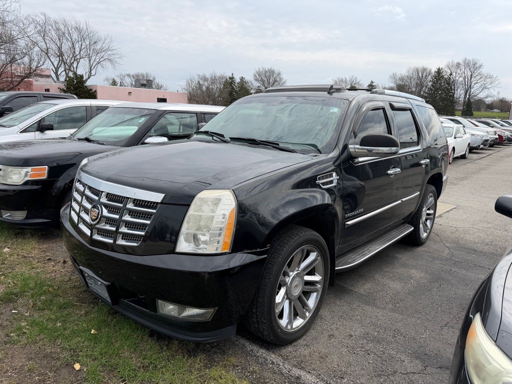 2009 Cadillac Escalade Image 2