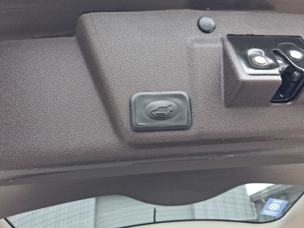 2013 Buick Enclave Image 11