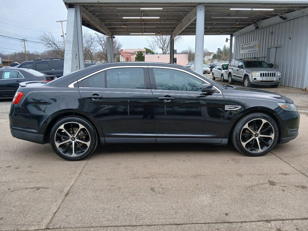 2015 Ford Taurus Image 29