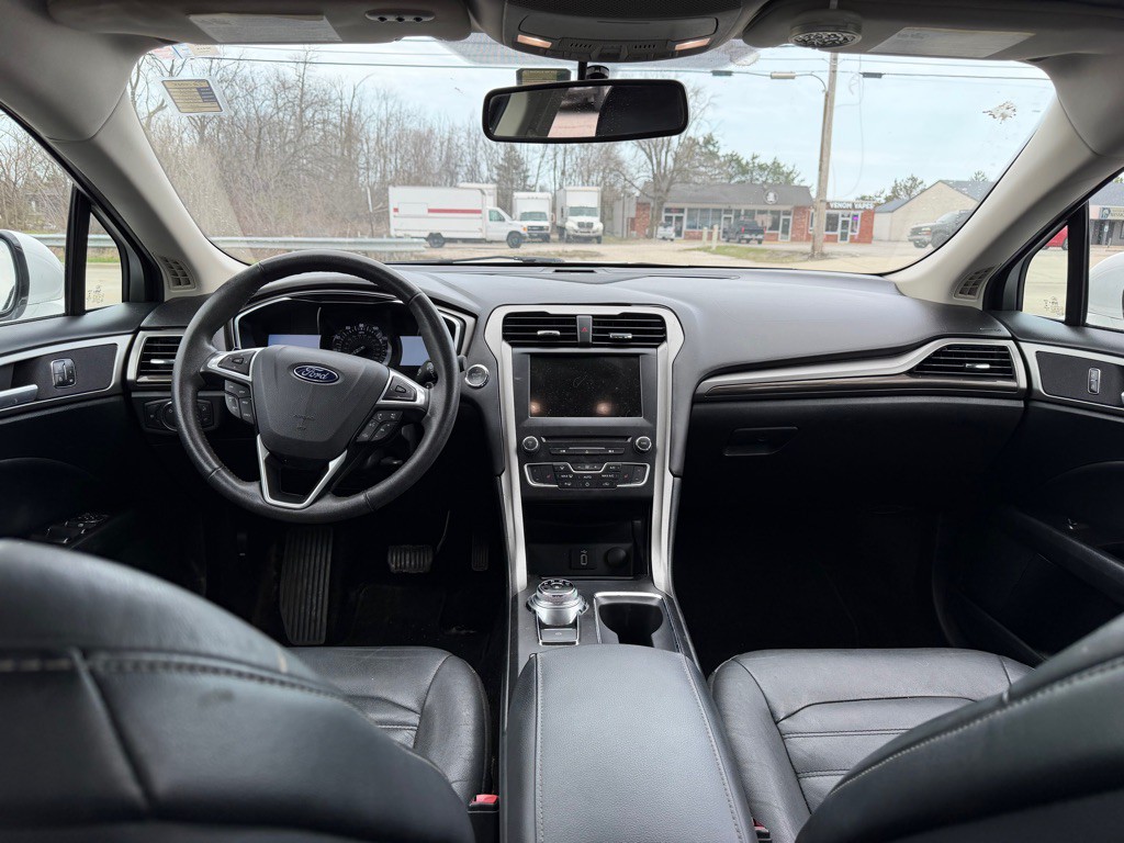 2017 Ford Fusion Image 7